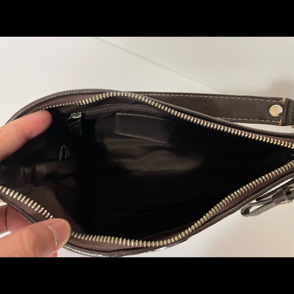 🌸 COACH handbag🌸 - Picture 13 of 16